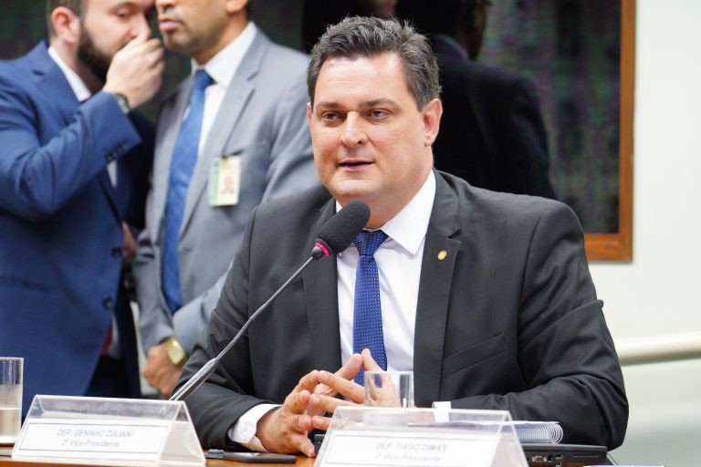 Geninho Zuliani: leucemia corresponde a 30% dos cânceres em crianças - (Foto: Pablo Valadares/Câmara dos Deputados)