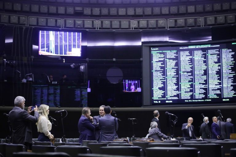 Deputados em sessão do Plenário - (Foto: Paulo Sergio/Câmara dos Deputados)