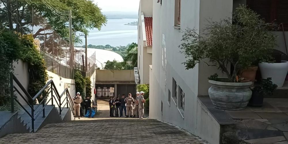 Homem mata quatro pessoas da família e comete suicídio