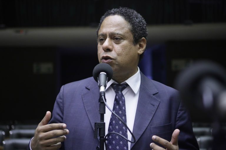 Orlando Silva é eleito presidente da Comissão de Direitos Humanos e Minorias