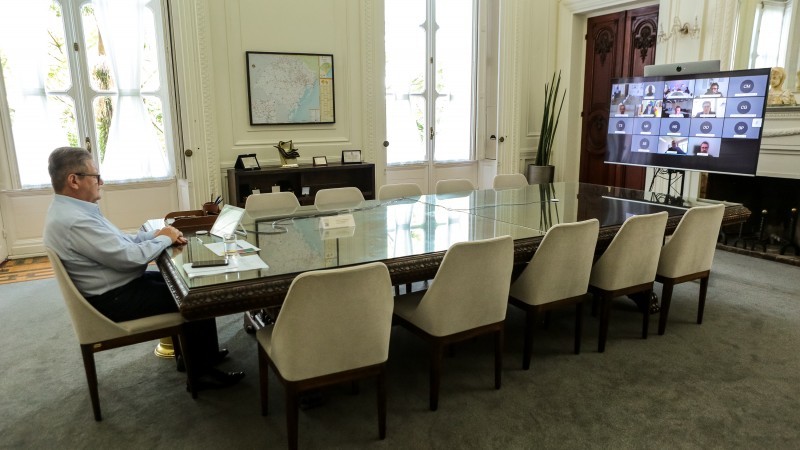 Governador Ranolfo conduziu reunião realizada por videoconferência - Foto: Gustavo Mansur / Palácio Piratini