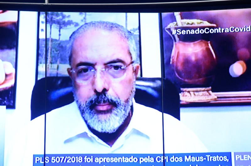 O projeto foi relatado pelo senador Paulo Paim (PT-RS) - Jefferson Rudy/Agência Senado