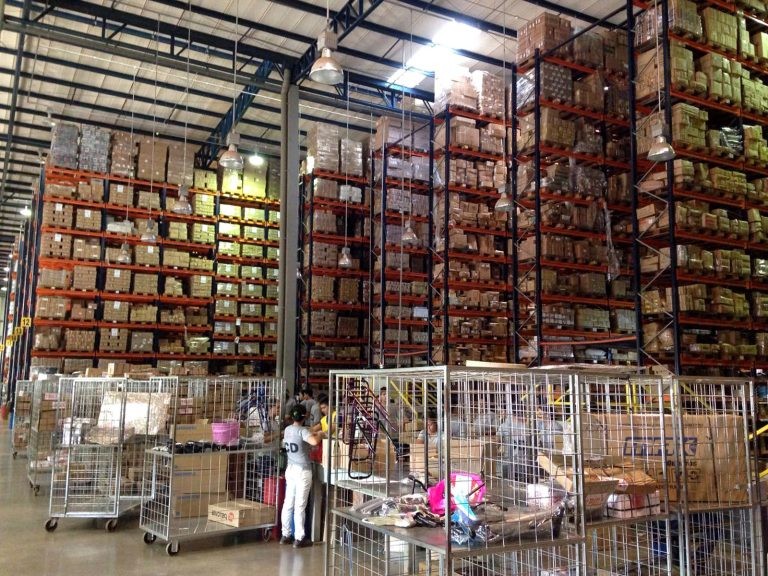 Profissionais de logística são responsáveis por administração de materiais e recursos - (Foto: Divulgação/Prefeitura de Uberaba-MG)