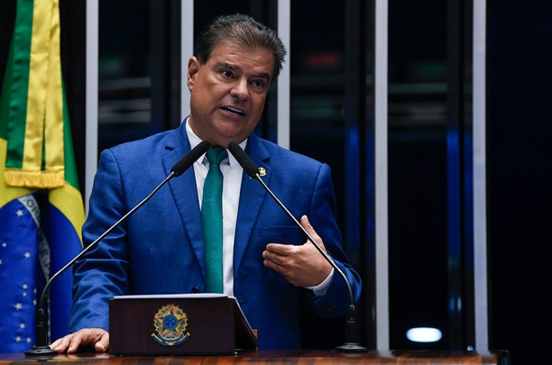 O senador Nelsinho Trad (PSD-MS) informou que na quinta-feira (5) haverá uma audiência pública conjunta das Comissões de Serviços de Infraestrutura e de Assuntos Econômicos para discutir o preço das passagens aéreas - Roque de Sá/Agência Senado