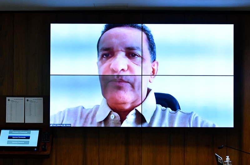 Autor do projeto, Mecias disse que especialmente os pequenos produtores do Norte e do Nordeste não têm condições de arcar com dívidas no Ibama - Geraldo Magela/Agência Senado