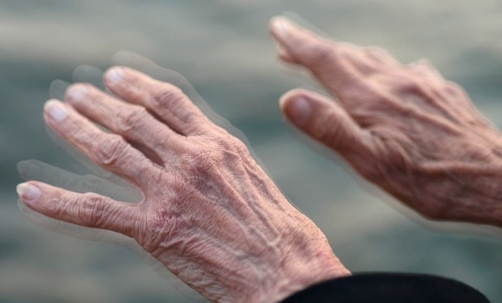 Descoberta substância que pode conter avanço da doença de Parkinson