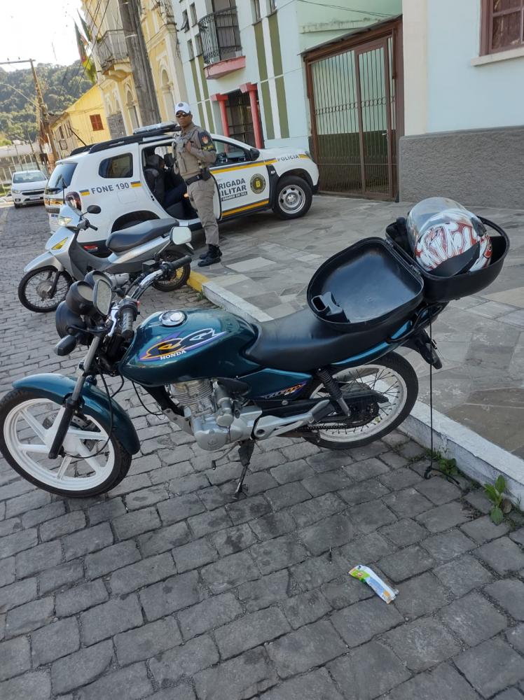 Homem é preso por furto de motocicleta em Antônio Prado