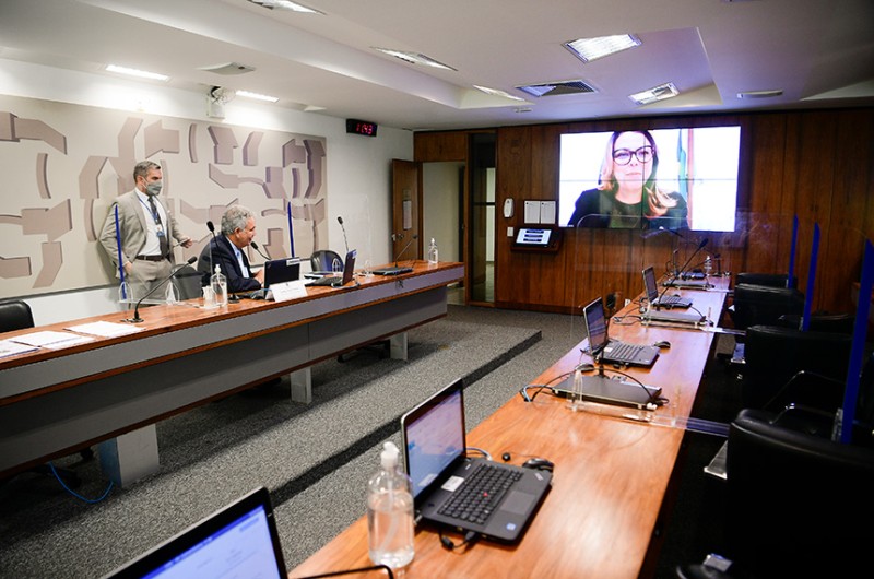 A relatora foi a senadora Leila Barros (PDT-DF), que apresentou um substitutivo. - Pedro França/Agência Senado