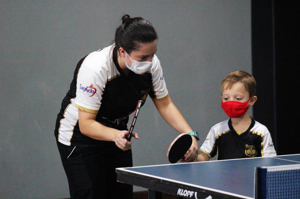 Treinadora do Sagrado-TM, de Bento, compõe a delegação brasileira no ISF Gymnasiade 2022, na França