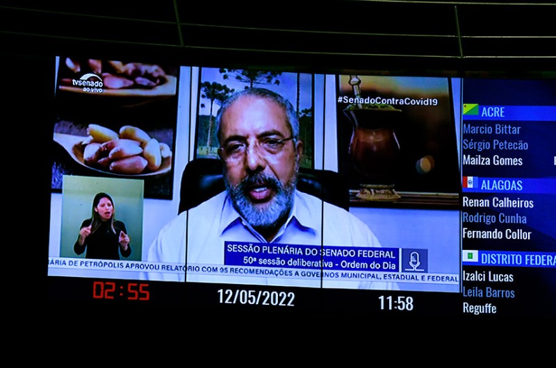 O senador Paulo Paim (PT-RS) criticou a intenção do governo em privatizar a Petrobras - Roque de Sá/Agência Senado