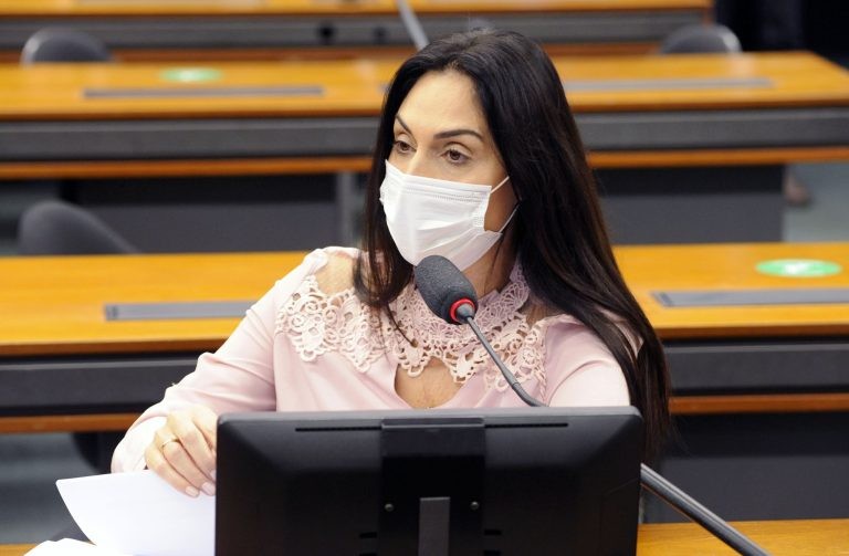 Geovania de Sá: proposta dá maior garantia às normas - (Foto: Gustavo Sales/Câmara dos Deputados)