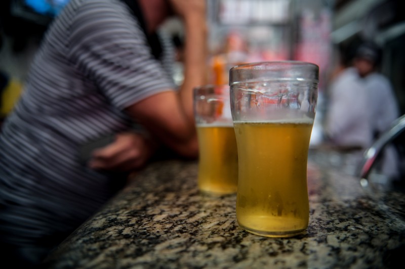 Alcoólicos Anônimos só para mulheres tem impacto positivo