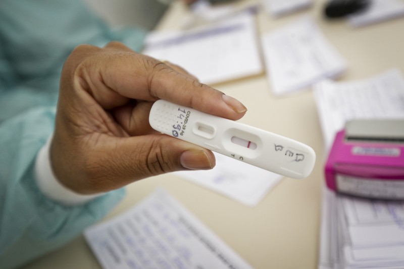 Pesquisa da UFMG mostra subnotificação de casos de covid-19 em 2020