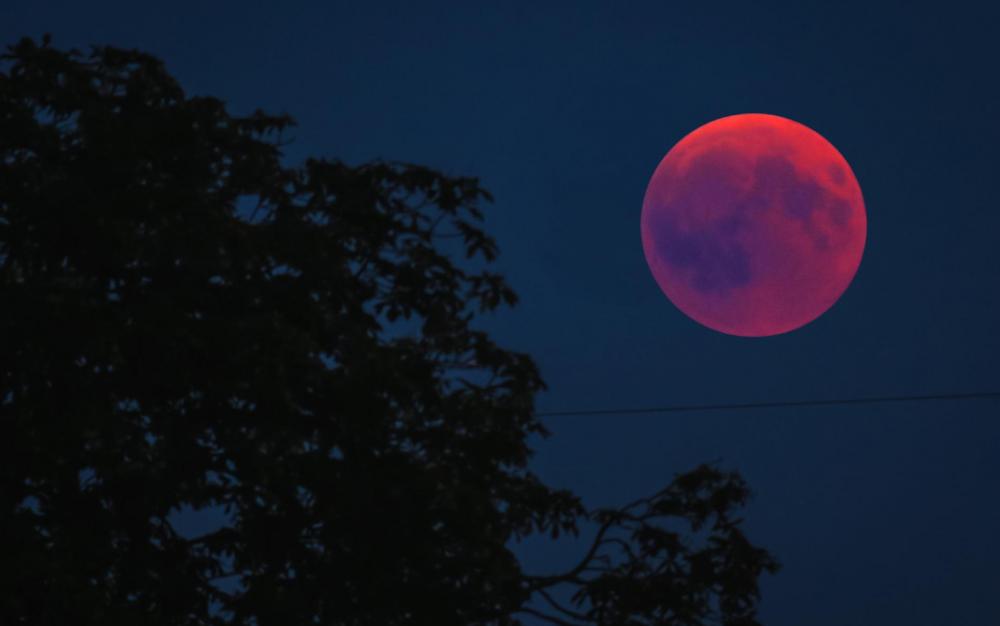 Fim de semana terá Lua de Sangue considerada “triplamente especial”