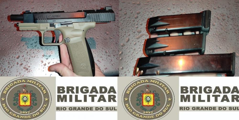 Pistola 9 milímetros estava com indivíduo de 31 anos que está em regime semiaberto e utilizando tornozeleira eletrônica - Foto: Brigada Militar