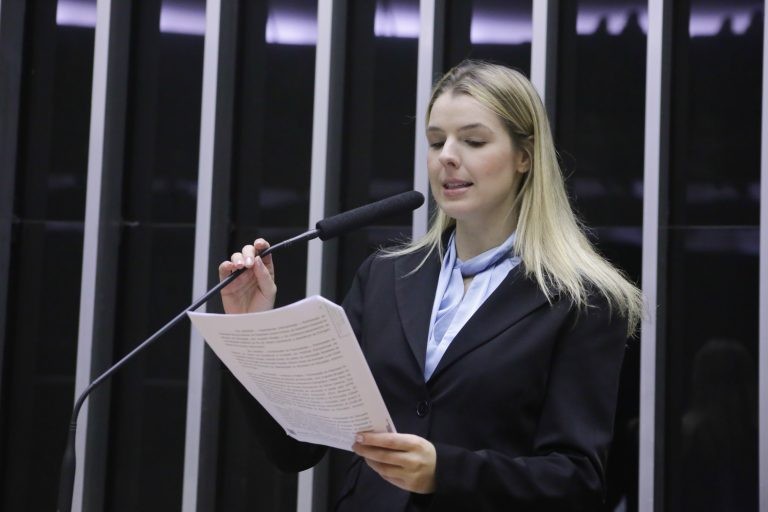 Luisa Canziani, relatora do projeto de lei - (Foto: Paulo Sérgio/Câmara dos Deputados)