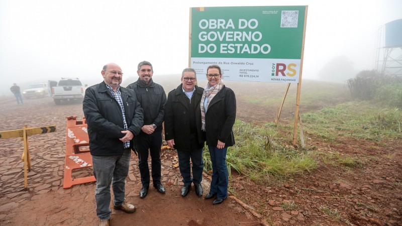 Ranolfo vistoriou também trecho no distrito de Cascata do Buricá - Foto: Gustavo Mansur / Palácio Piratini