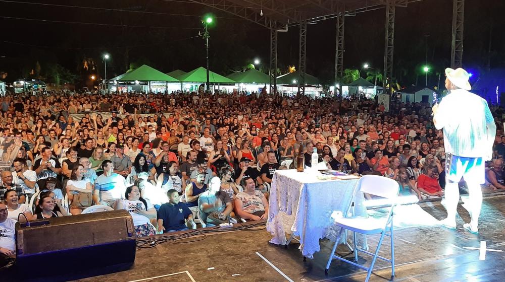 Badin, o Colono tem apresentação gratuita em Bento Gonçalves na noite deste sábado, a partir das 21h