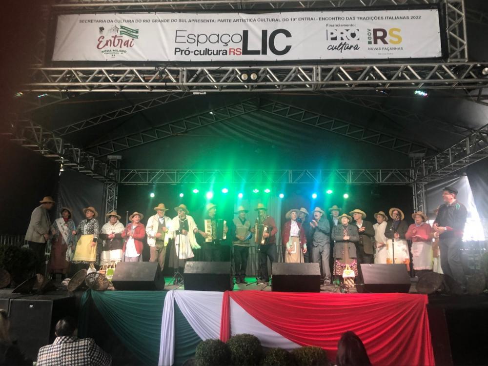 Vários shows abrilhantaram os finais de semana do Encontro. Crédito: Margô Segat