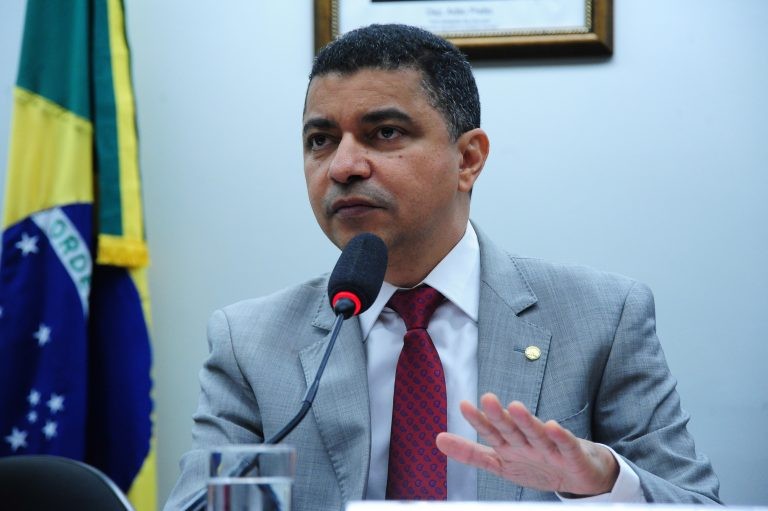 Bira do Pindaré defendeu a criação de uma Bolsa Permanência para cotistas - (Foto: Billy Boss/Câmara dos Deputados)