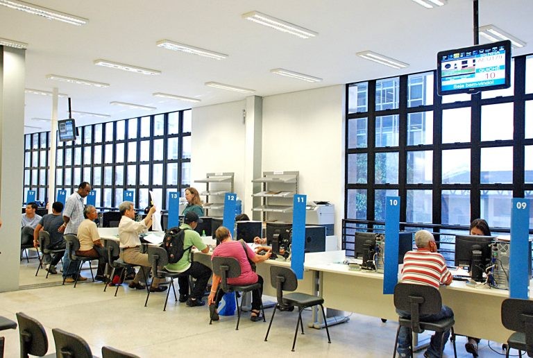 Servidor deverá avaliar se a migração é vantajosa ou não - (Foto: Divulgação/Prefeitura de Belo Horizonte)