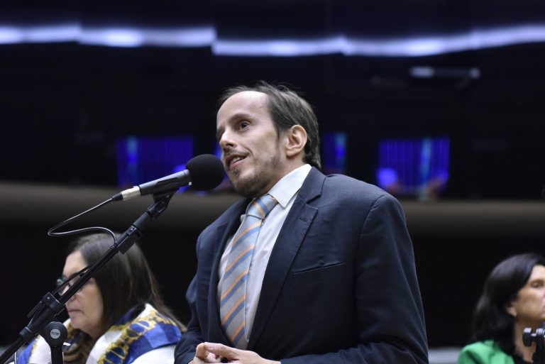 Paulo Ganime: não houve demonstração do impacto orçamentário da medida - (Foto: Zeca Ribeiro/Câmara dos Deputados)