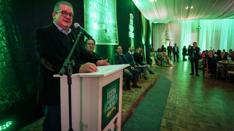 “Esta festa mostra a importância da olivicultura, que a cada ano cresce mais no Estado