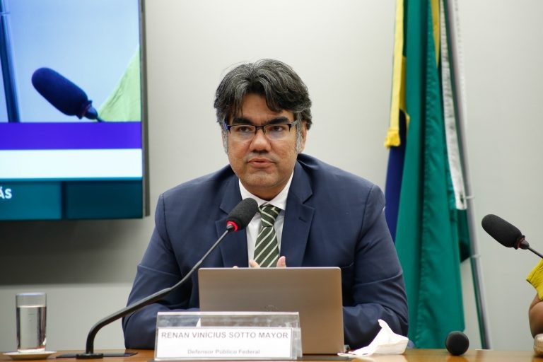 Sotto Mayor lamentou o atraso das ações do governo federal na região - (Foto: Elaine Menke/Câmara dos Deputados)