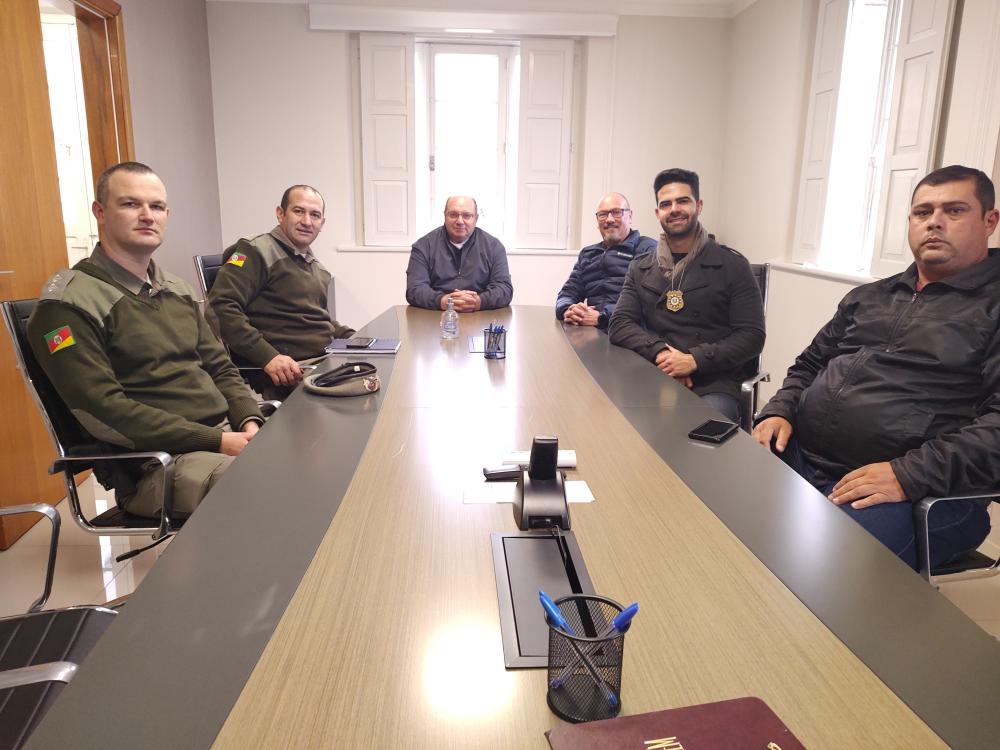 Paróquia Santo Antônio reúne forças de segurança para definições sobre a 144ª Festa de Santo Antônio