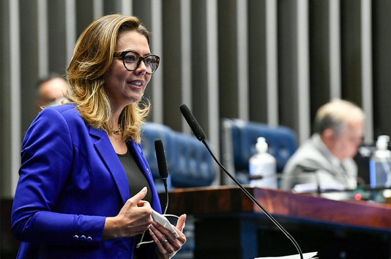 Para a relatora, a senadora e ex-atleta olímpica Leila Barros, a nova lei representa um avanço por regulamentar assuntos que atingem desde o uso de recursos públicos até o respeito à diversidade no meio esportivo - Roque de Sá/Agência Senado