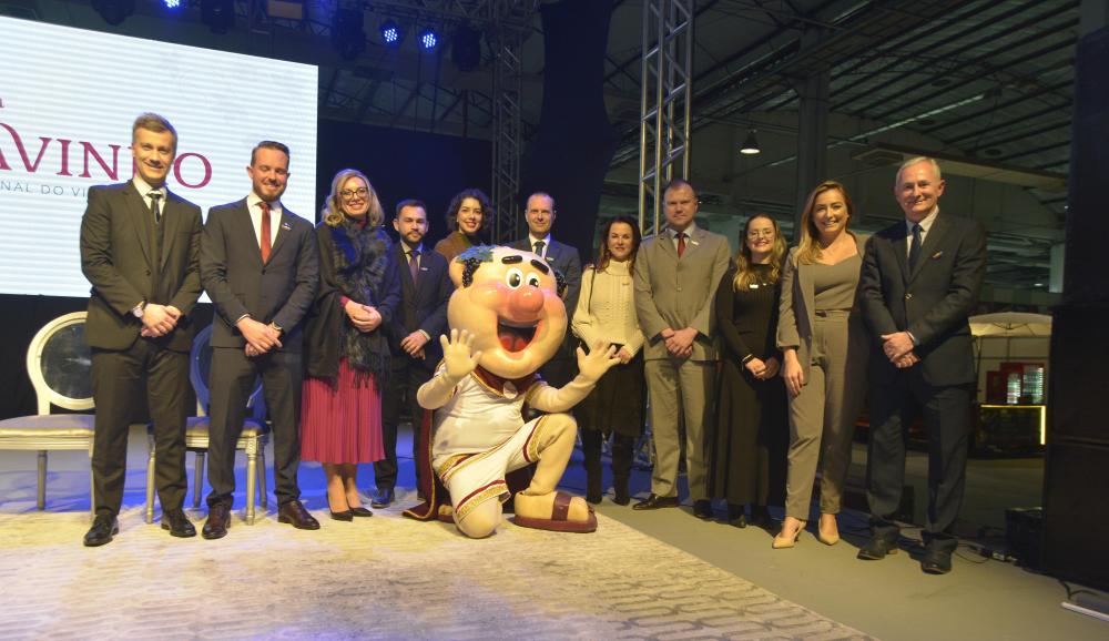 Abertura deu o pontapé inicial a uma feira que deve ser das mais históricas da ExpoBento - Fotos: Gilmar Gomes