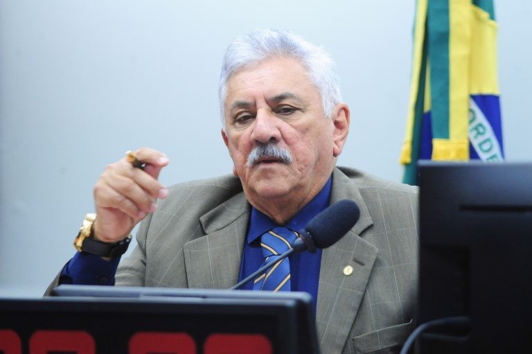Bosco Costa recomendou a aprovação da matéria - (Foto: Billy Boss/Câmara dos Deputados)
