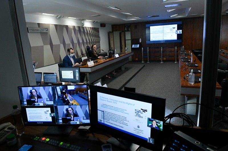 Seminário é promovido de forma remota por comissão de juristas que elabora proposta sobre regulação da IA - Roque de Sá/Agência Senado