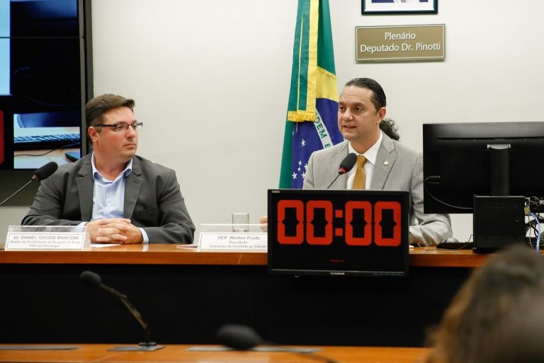 Weliton Prado (D): é preciso discutir a implementação da lei - (Foto: Elaine Menke/Câmara dos Deputados)