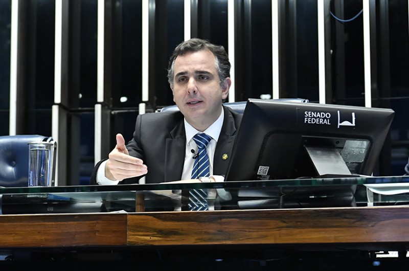Na sessão desta segunda, Rodrigo Pacheco defendeu que senadores identifiquem principais problemas e apresentem propostas - Waldemir Barreto/Agência Senado