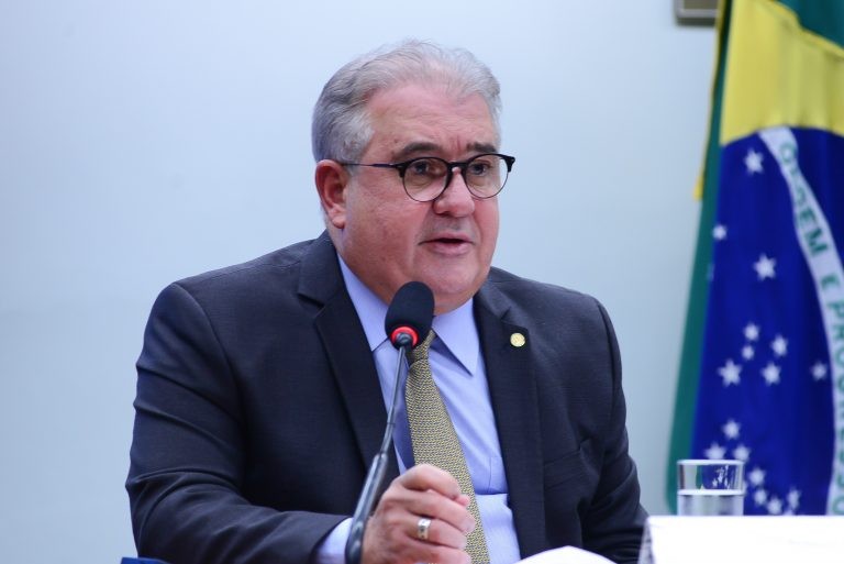 Coutinho: proposta pode agravar desemprego - (Foto: Billy Boss/Câmara dos Deputados)