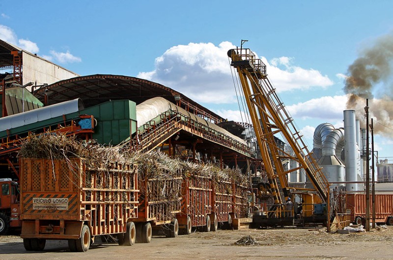 No valei permite que produtores e importadores de etanol possam vender diretamente para postos de combustíveis - Mateus Pereira/GOVBA