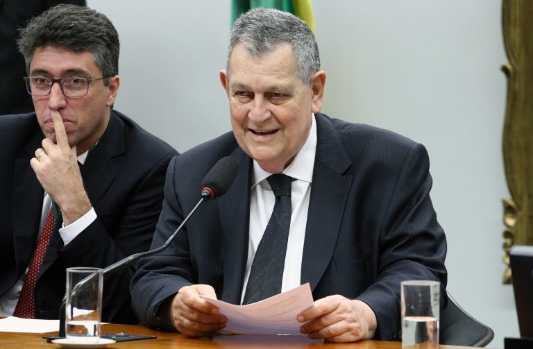 Arnaldo Faria de Sá, em reunião da CCJ, em 2018 - (Foto: Vinicius Loures/Câmara dos Deputados)