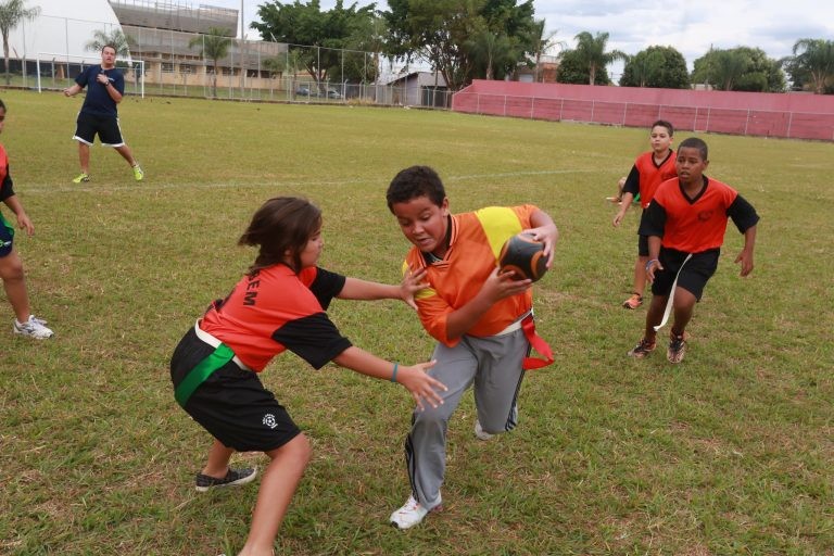 Estudantes teriam 3 horas semanais de atividade física - (Foto: Enerson Cleiton/Prefeitura de Uberaba-MG)