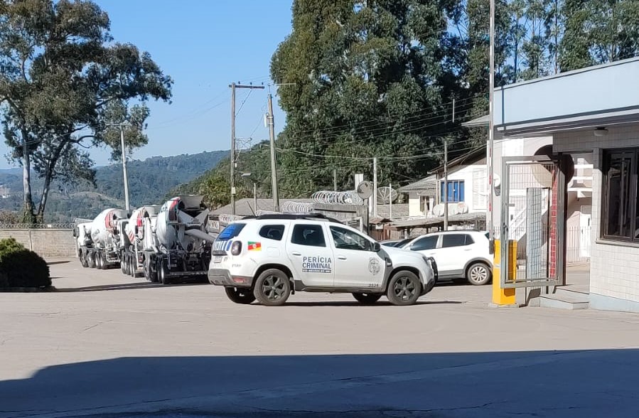 Corpo é encontrado no interior de empresa em Bento Gonçalves