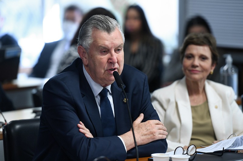 O senador Luis Carlos Heinze é o relator dessa matéria - Edilson Rodrigues/Agência Senado