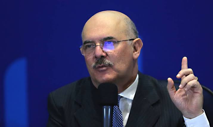 Milton Ribeiro (foto) e os pastores Arilton Moura e Gilmar Santos são os alvos da operação 