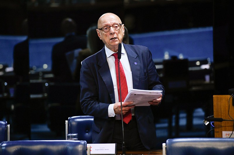O senador Esperidião Amin ressaltou que o Brasil dispõe de legislação para acompanhar ações junto à OCDE e à OMC - Jefferson Rudy/Agência Senado