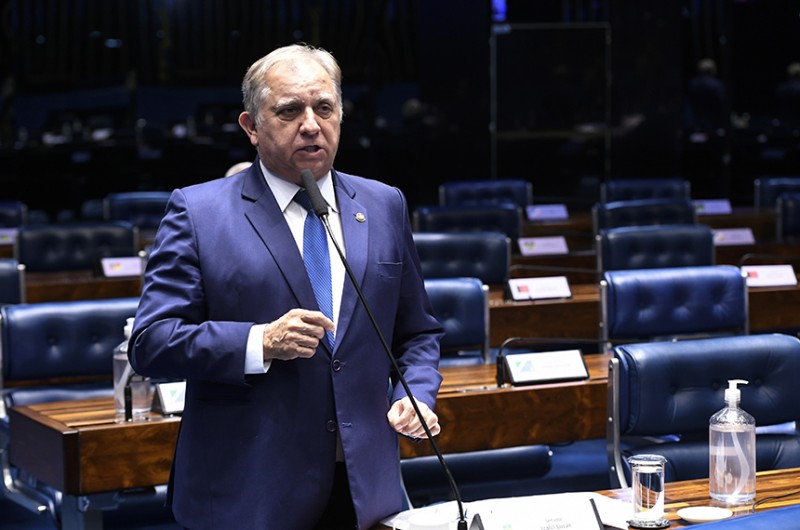 Projeto de autoria do senador Izalci Lucas propõe que empresas do setor da saúde possam trocar a contribuição de 20% do INSS sobre salários para 1% da receita bruta - Jefferson Rudy/Agência Senado