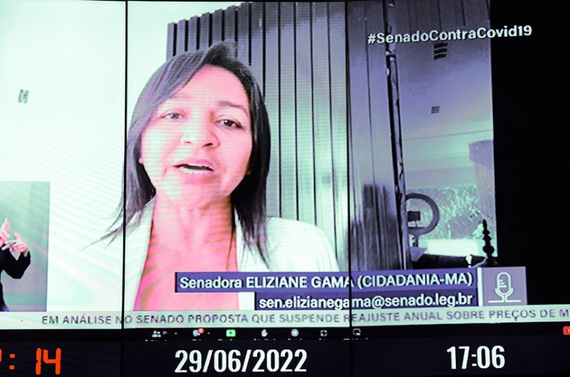 Líder da Bancada Feminina, Eliziane Gama cobrou a demissão de Guimarães - Jefferson Rudy/Agência Senado