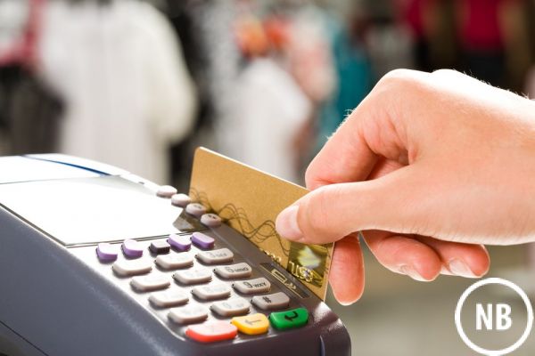 Juros do cartão de crédito terão novas regras nesta sexta-feira