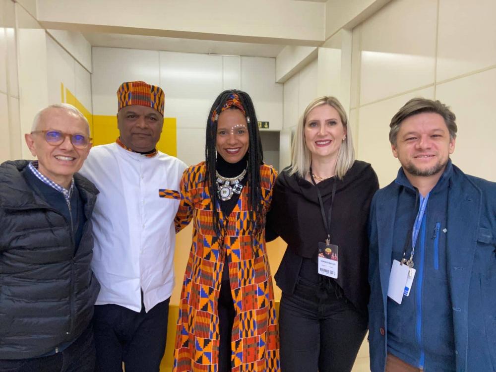 Movimento Negro Raízes integra a Vila das Etnias do Festiqueijo