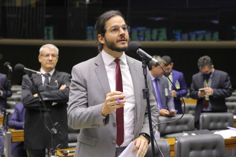 Deputado Túlio Gadelha vai presidir o colegiado - (Foto: Paulo Sérgio/Câmara dos Deputados)