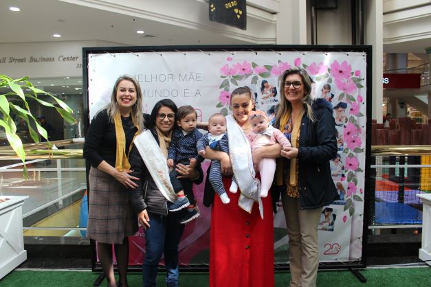 Conheça a vencedora do concurso Madrinha da Amamentação 2022