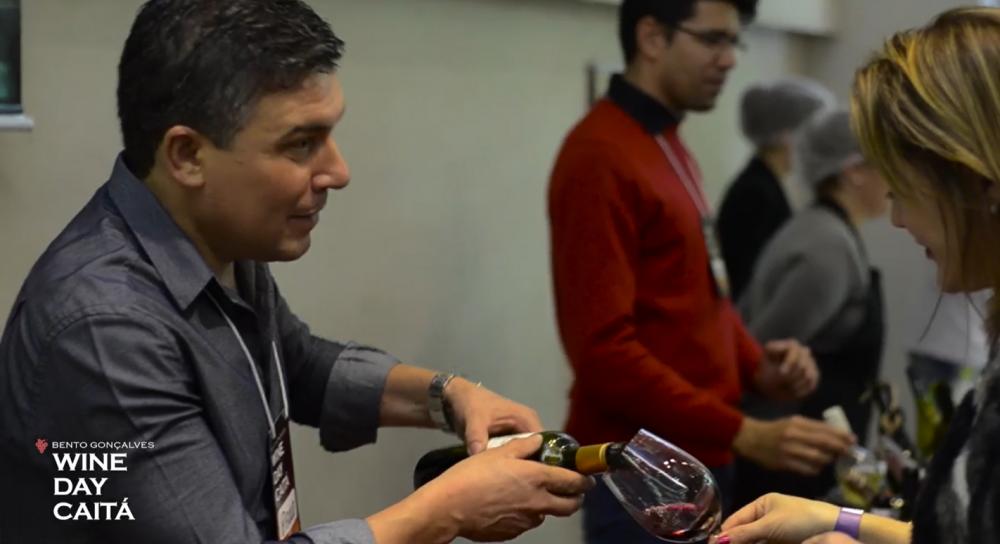 Os participantes poderão degustar mais de 200 rótulos de vinhos, além de uma deliciosa gastronomia - Foto: Caitá/Divulgação